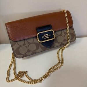 Coach CF475 SIG CLRBLK MGN XB